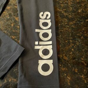 Adidas workout stretch pants. Size M